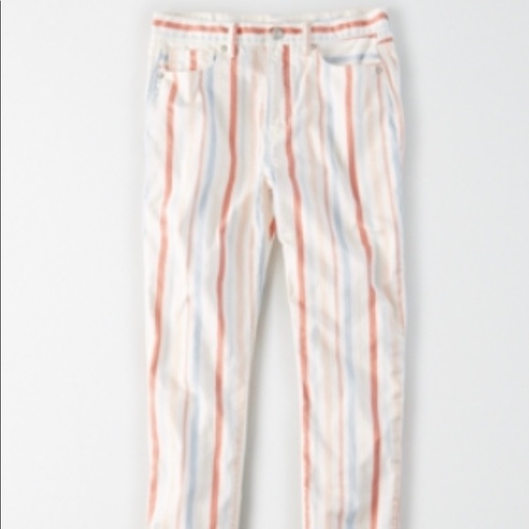 American Eagle Highest Waist Mom Jean - Picture 1 of 4